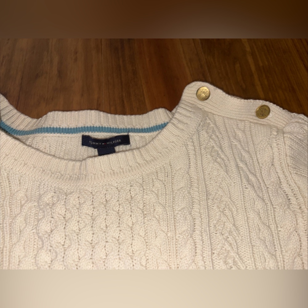 Tommy Hilfiger Cream Cable-Knit Crew Sweater with Blue Trim